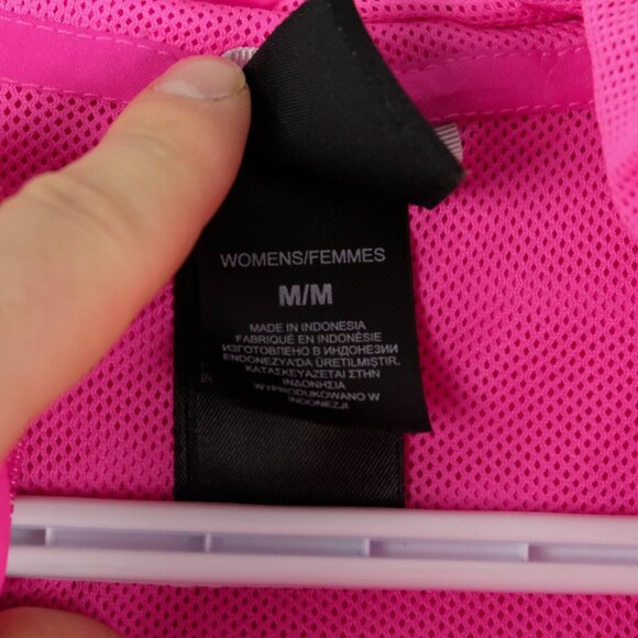 The North Face Women's Pink Jacket - Picture 9 of 10
